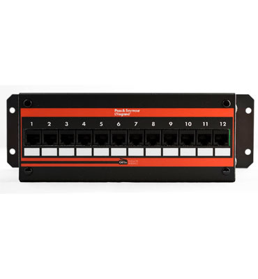 Product image for 12 PORT CAT 5E UNIV JACK PANEL