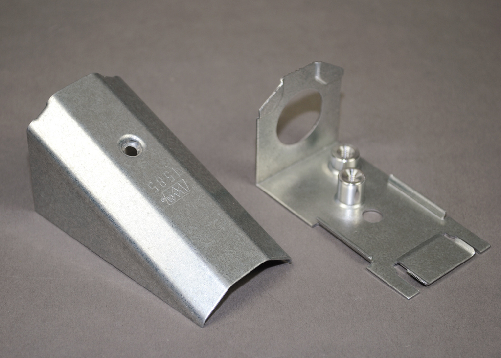 Mayer-DDS-1500 Series Overfloor Raceway Combination Connector-1