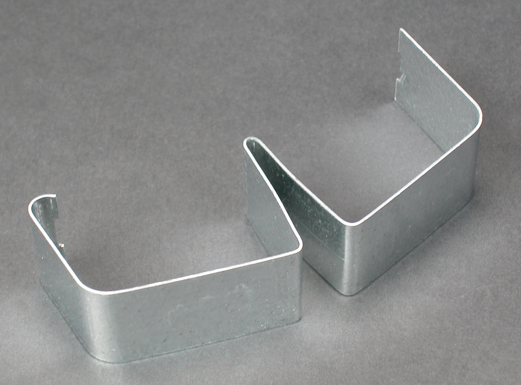 Mayer-DDS-Wiremold 4000 Series Divider Clip Fitting-1