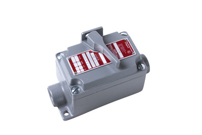 Product image for Pass & Seymour 7812-EX 30A 120/240/480/600 VAC 2-Pole 1-Phase AC Manual Motor Controller Switch