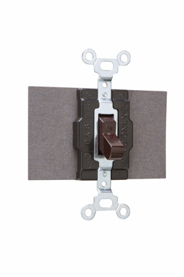 Product image for Pass & Seymour 1222 Manual Controller, Double Pole, Double Throw, 15A 120/277V - Brown