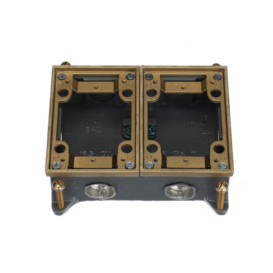 Product image for Steel City 842-SC Cast Iron Floor Box