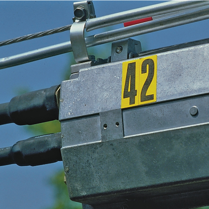 Product image for Panduit PVL200BY-7-Y Vinyl number, 2.00" (50.8mm) legend height, 2.25" (57.15mm) height, '7' (legend), Blackack/yellow, vinyl, 10 markers/card, 25 cards/package.