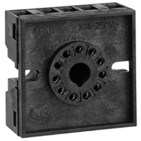 IP20 socket with screw terminal connections on rear face