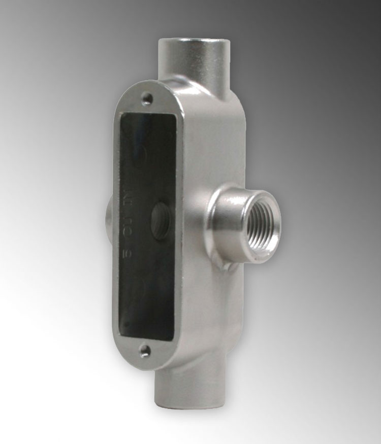 Product image for Calpipe S62000XB00 2" Stainless Steel 316 X Conduit Body