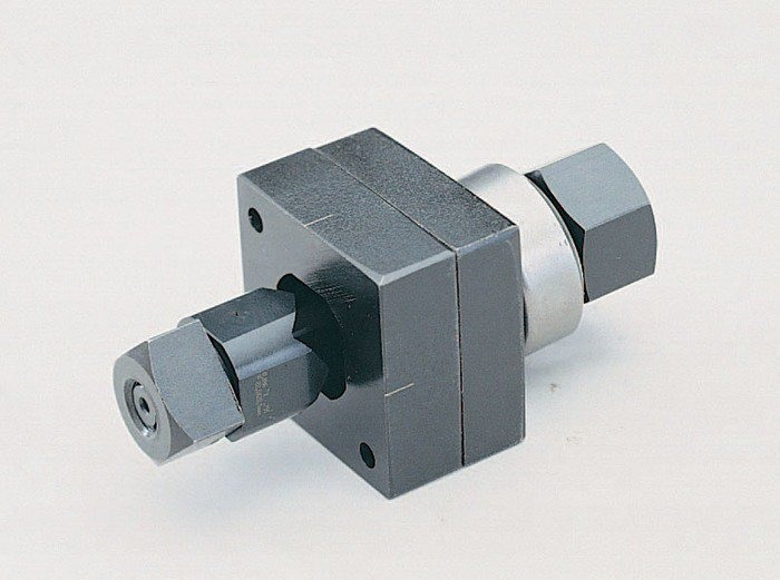 Greenlee 60001 1/2 Inch Hole Square Knockout Punch Greenlee 60001 1/2 Inch Hole Square Knockout Punch