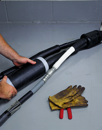 Product image for 3M 7100017405 3M™ Trifurcating Tran