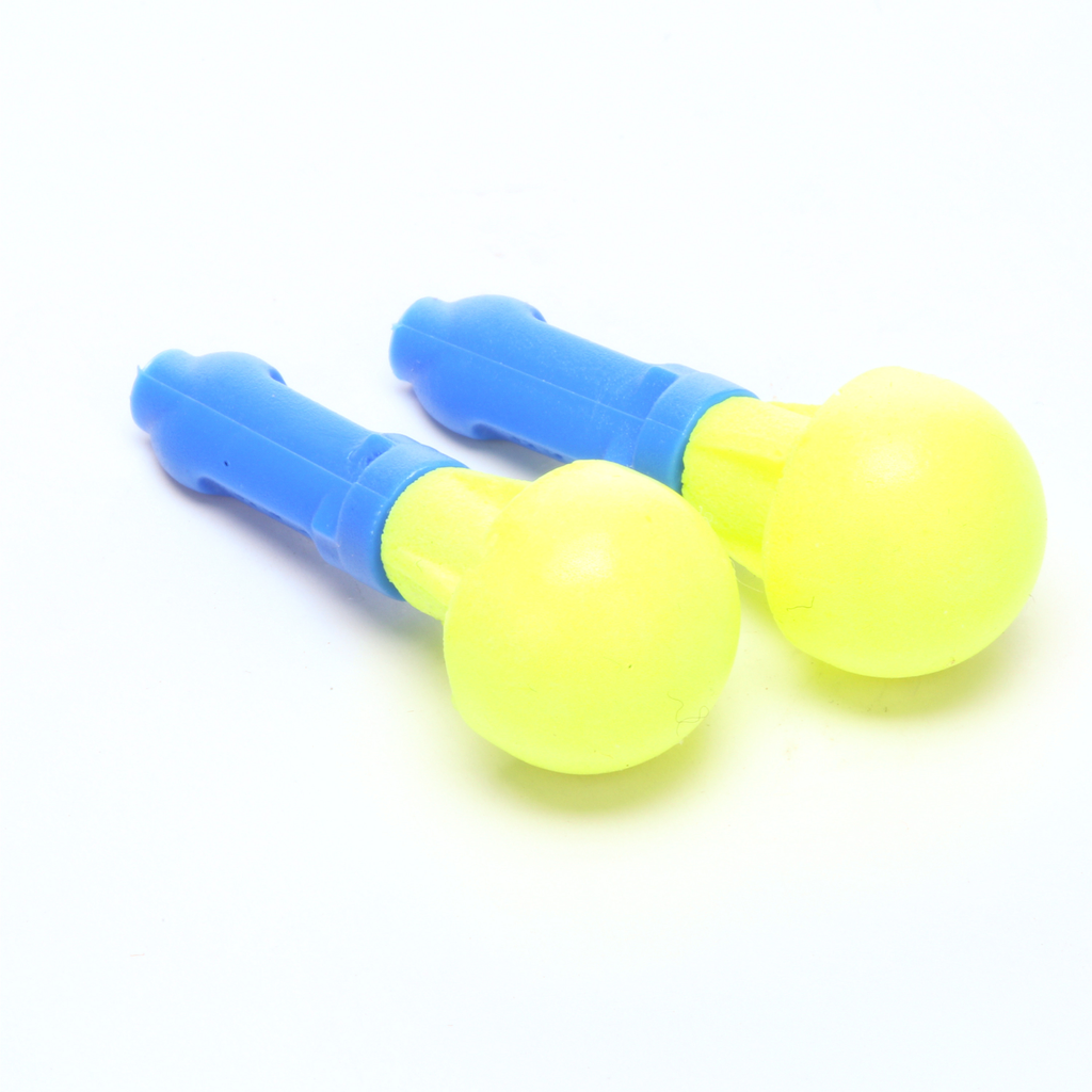 EAR3181000