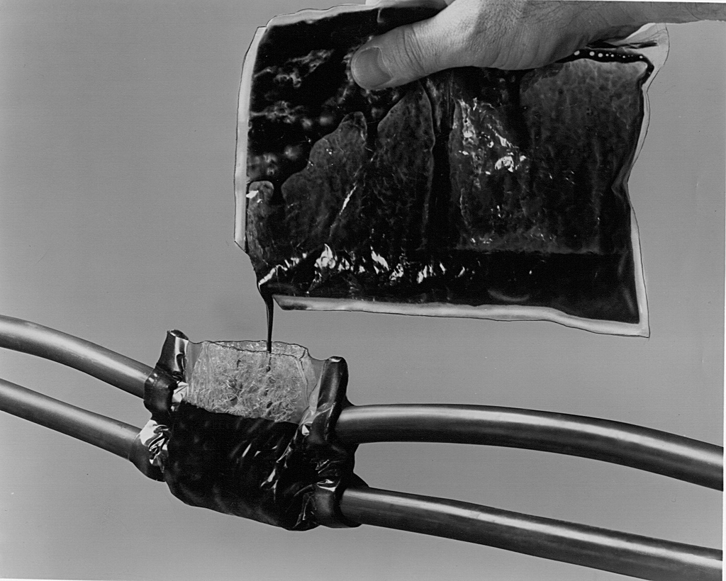 Product image for 3M 85-10 Multi-Mold Resin Splicing Kits