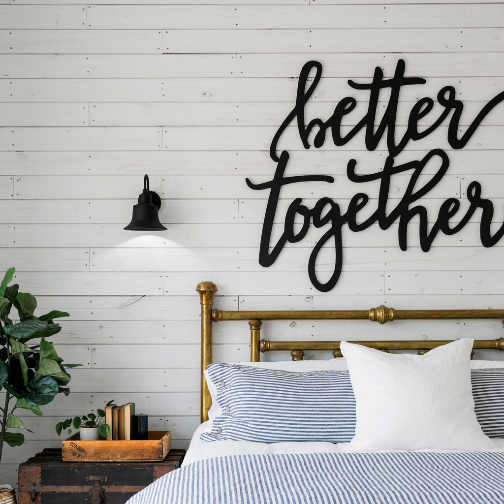 9"W x 11.5"H 1-Light Outdoor Barn-Style Wall Lantern in Black