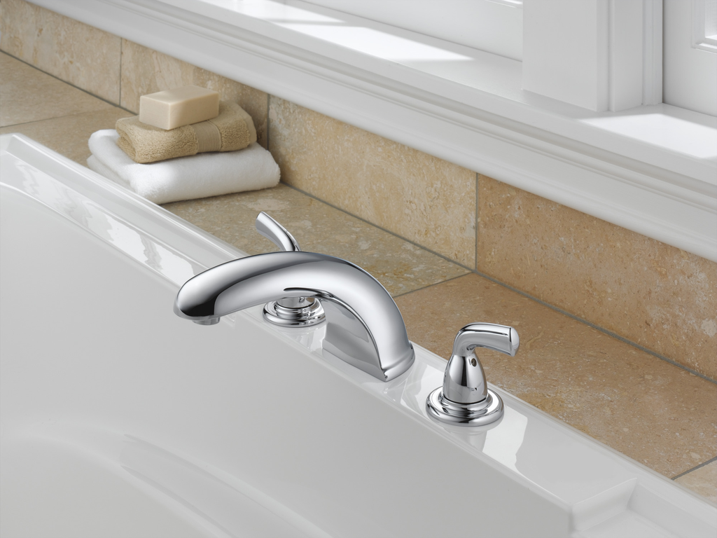 Delta Foundations®: Roman Tub Trim - Two Handle Lever - Chrome