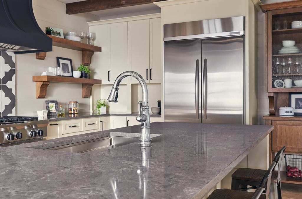 Delta Cassidy®: Single Handle Pull-Down Kitchen Faucet - Single Handle Lever - Lumicoat® Chrome