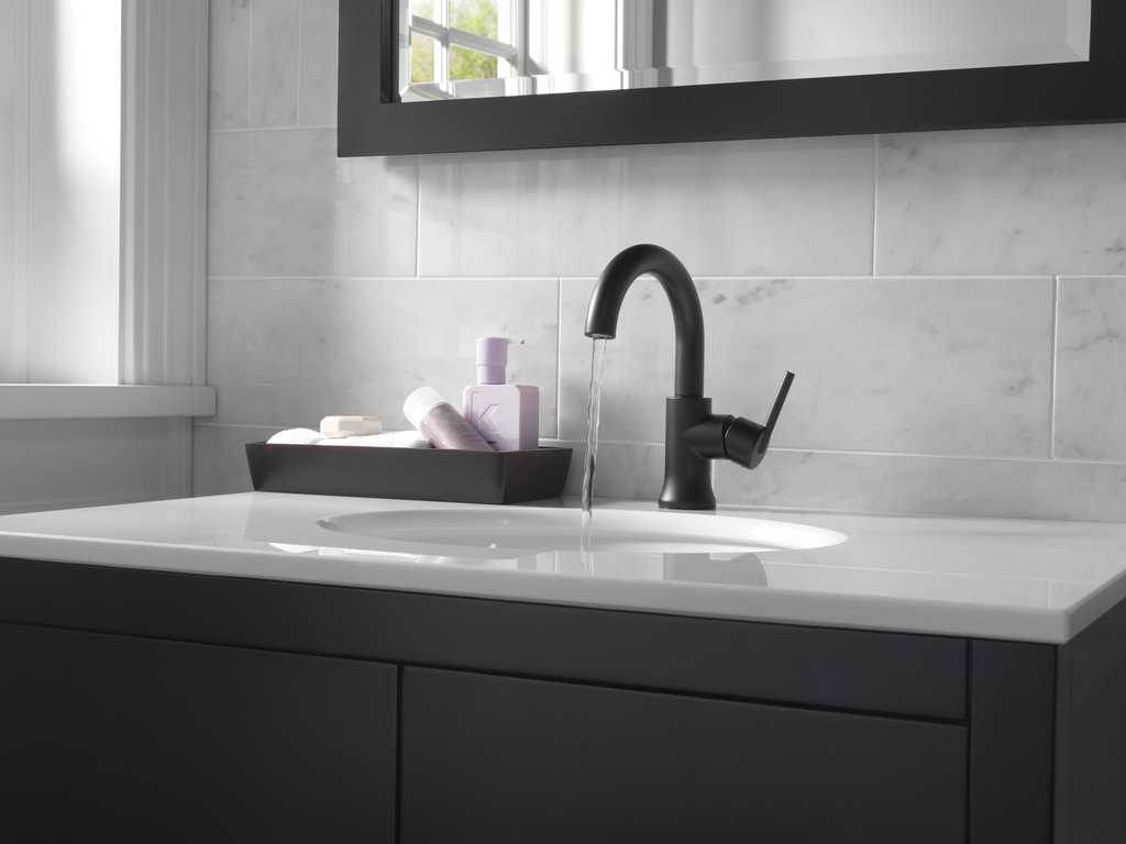 Delta Trinsic®: Single Handle Bathroom Faucet - Single Handle Lever - Matte Black