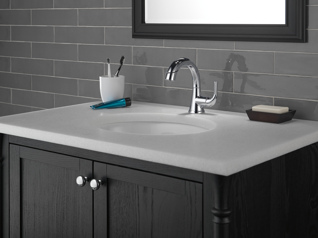 Delta Kayra®: Single Handle Pull-Down Bathroom Faucet - Single Handle Lever - Chrome