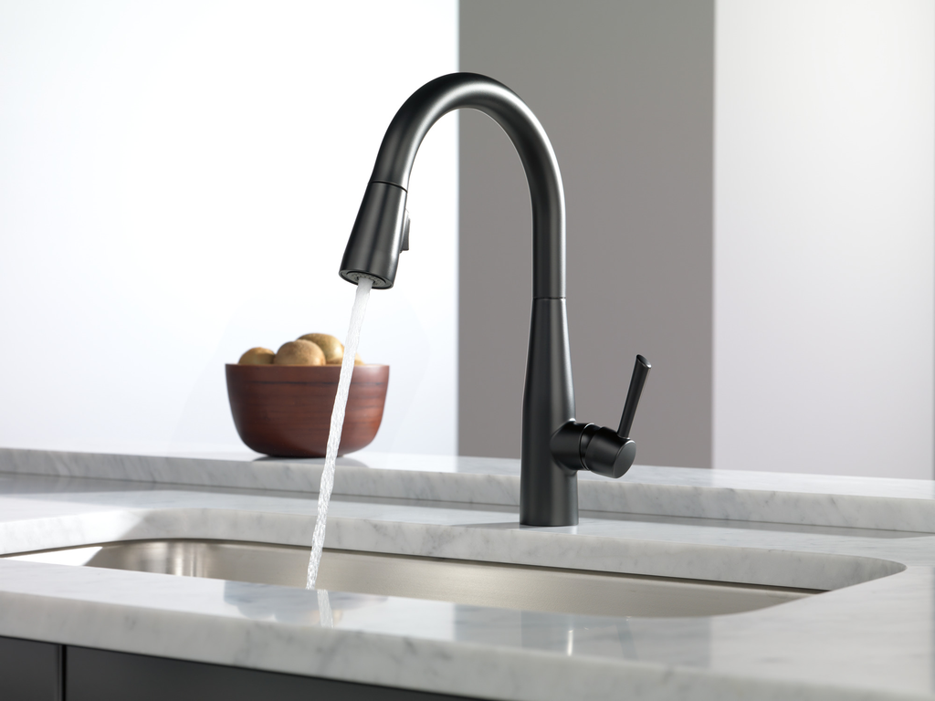 Delta Essa®: Single Handle Pull-Down Kitchen Faucet - Single Handle Lever - Matte Black