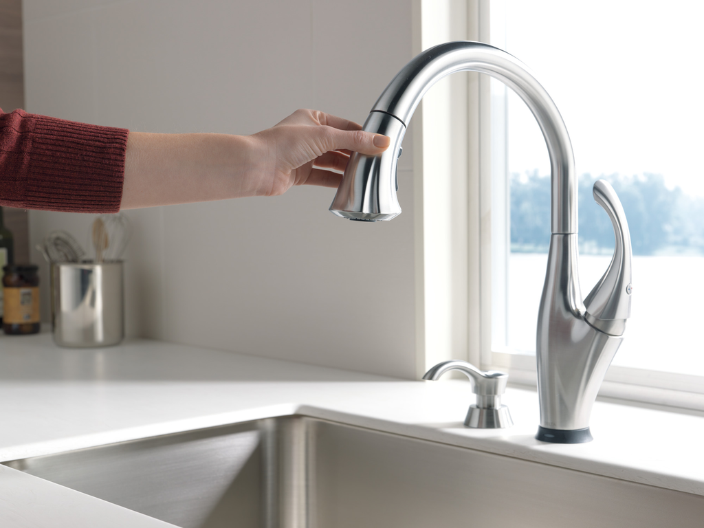 Delta Deluca™: Soap / Lotion Dispenser - Arctic Stainless