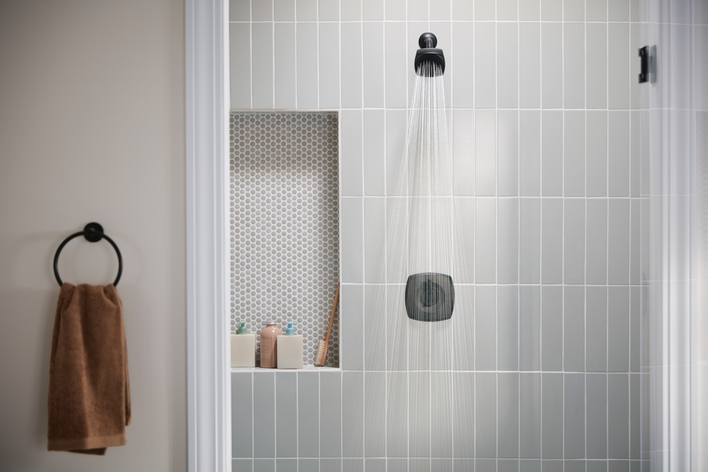 Peerless Parkwood®: Shower Only Trim Kit - Single Handle Lever - Matte Black