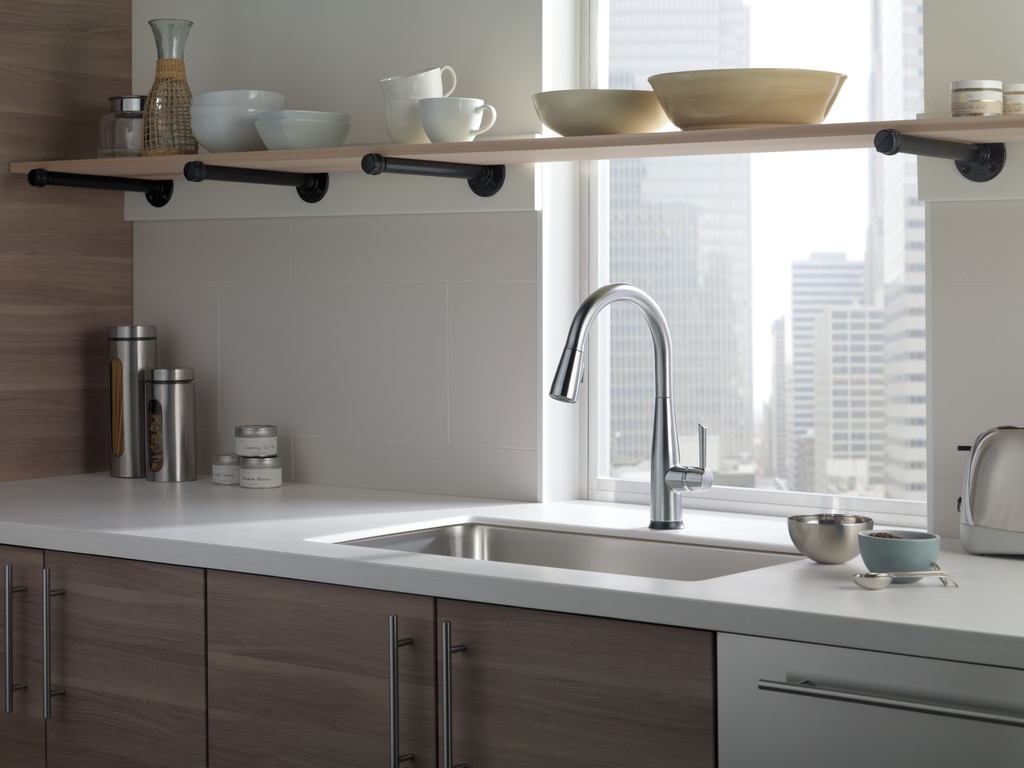 Delta Essa®: Single Handle Pull-Down Kitchen Faucet With Touch2O® Technology - Single Handle Lever - Arctic Stainless