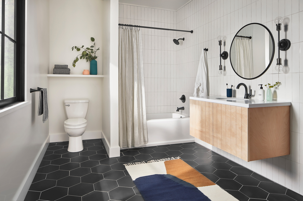 Delta Kayra®: Monitor 14 Series Tub & Shower Trim - Single Handle Lever - Matte Black