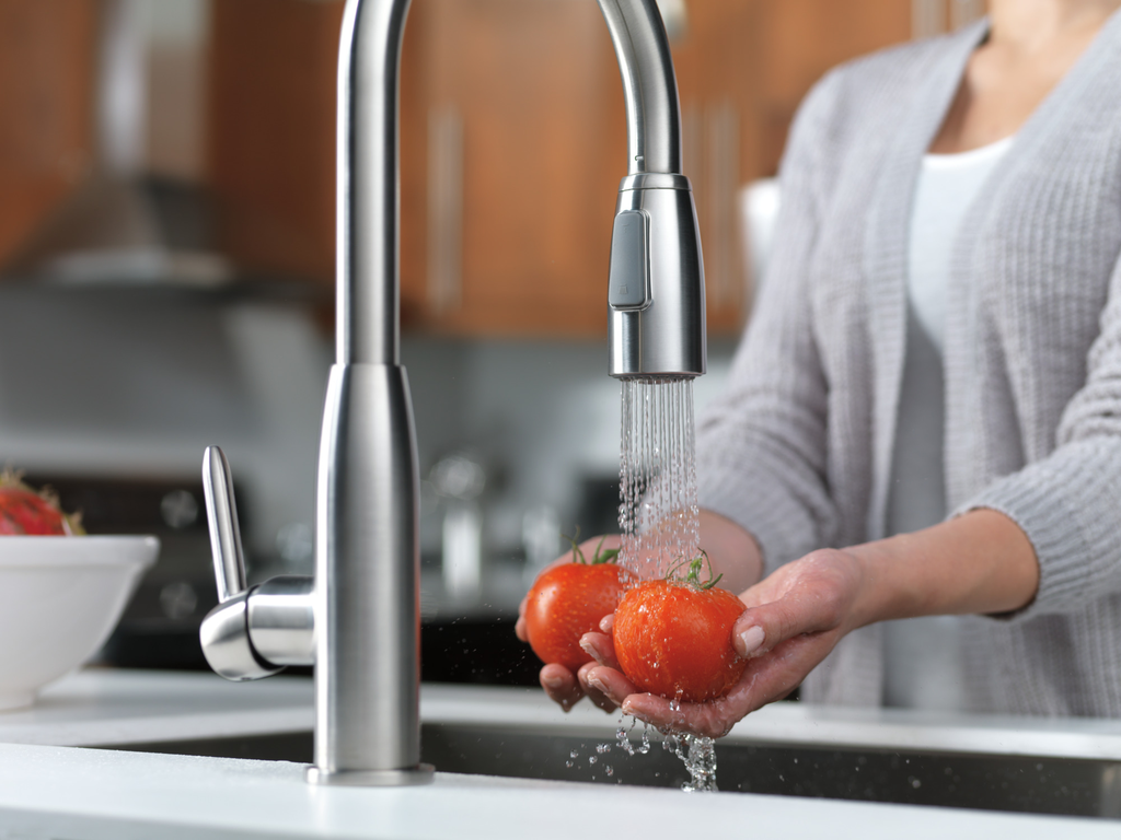 Peerless Core: Single Handle Kitchen Pull-Down - Single Handle Lever - Stainless