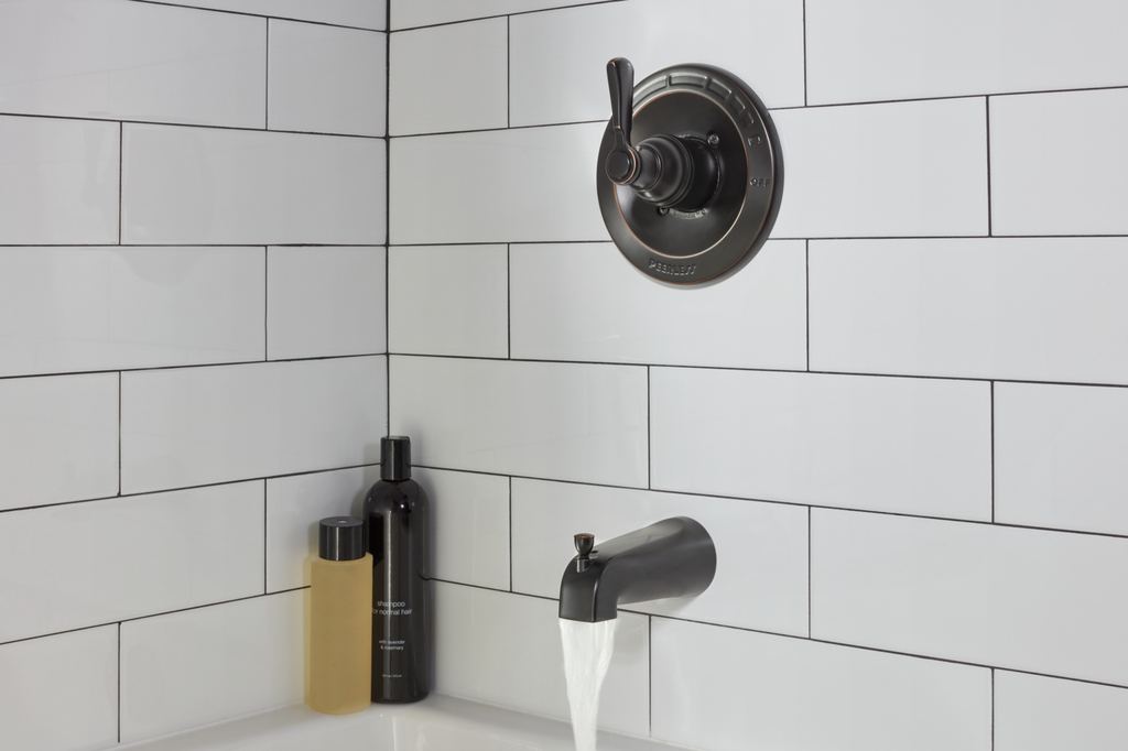 Peerless Elmhurst®: Tub Shower Trim Kit - Single Handle Lever - Oil Rubbed Bronze