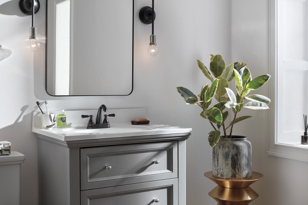 Peerless Elmhurst®: Two-Handle Centerset Bath Faucet - Two Handle Lever - Oil Rubbed Bronze