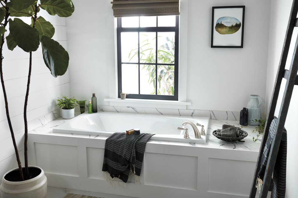 Peerless Elmhurst®: Roman Tub Trim Kit - Two Handle Lever - Brushed Nickel