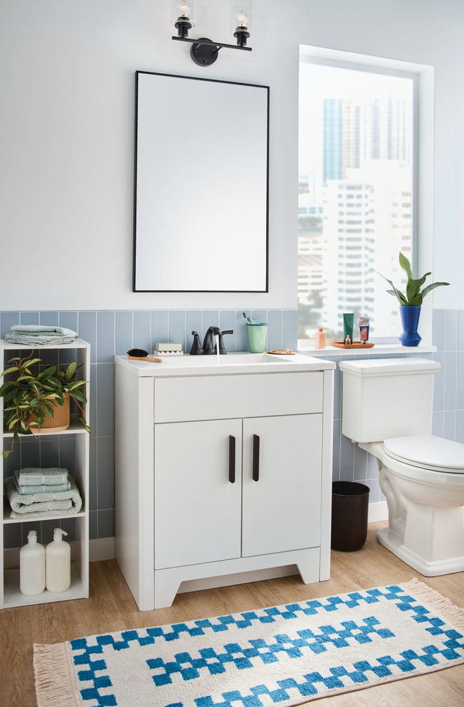 Peerless Parkwood®: Two Handle Centerset Lavatory Faucet - Two Handle Lever - Matte Black