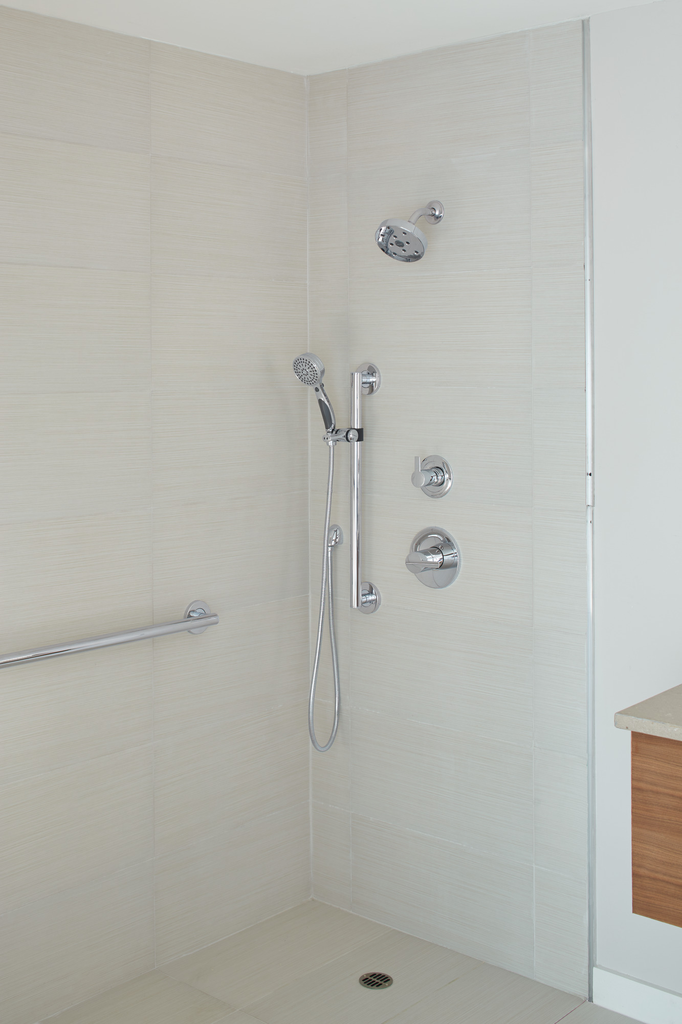 Delta Universal Showering Components: Wall Elbow For Hand Shower - Chrome