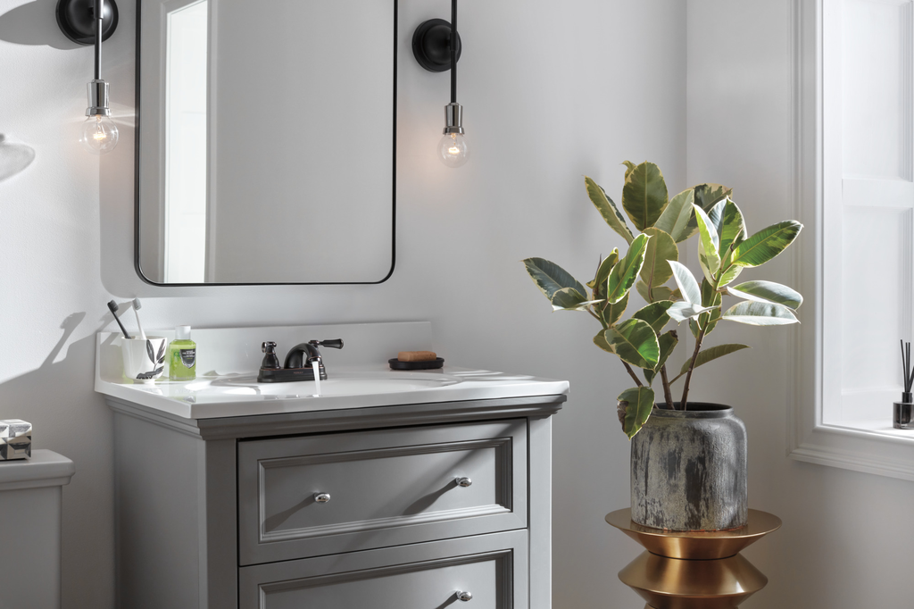 Peerless Elmhurst®: Two-Handle Centerset Bath Faucet - Two Handle Lever - Oil Rubbed Bronze