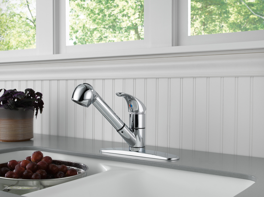 Peerless Core: Kitchen Pull-Out Faucet - Single Handle Lever - Chrome