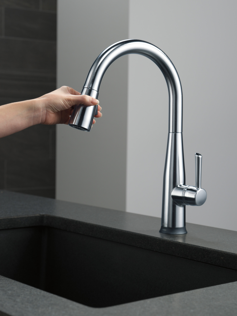 Delta Essa®: Single Handle Pull-Down Kitchen Faucet With Touch2O® Technology - Single Handle Lever - Arctic Stainless