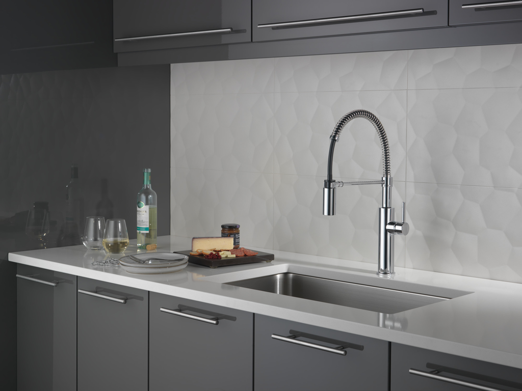 Delta Antoni®: Single-Handle Pull-Down Spring Kitchen Faucet - Single Handle Lever - Chrome