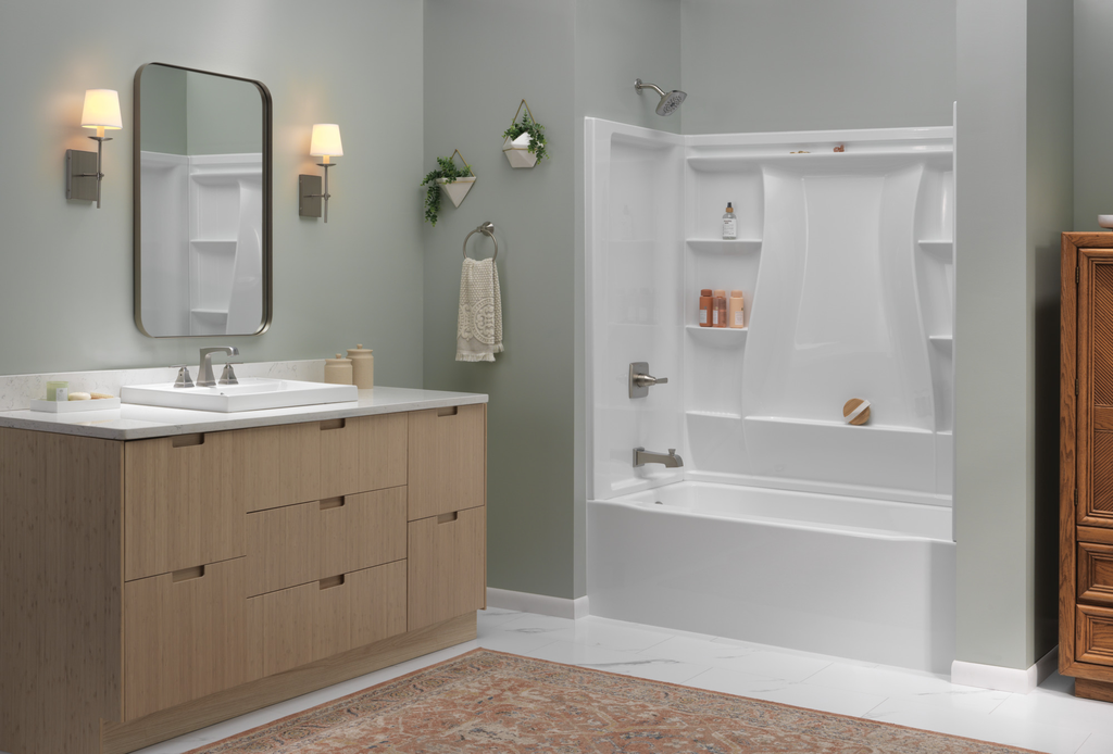 Delta Ashlyn®: Monitor® 14 Series Tub & Shower Trim - Single Handle Lever - Stainless