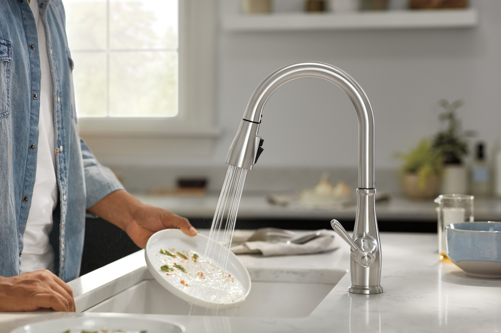 Peerless Elmhurst®: Single-Handle Pull-Down Kitchen Faucet - Electronic - Stainless