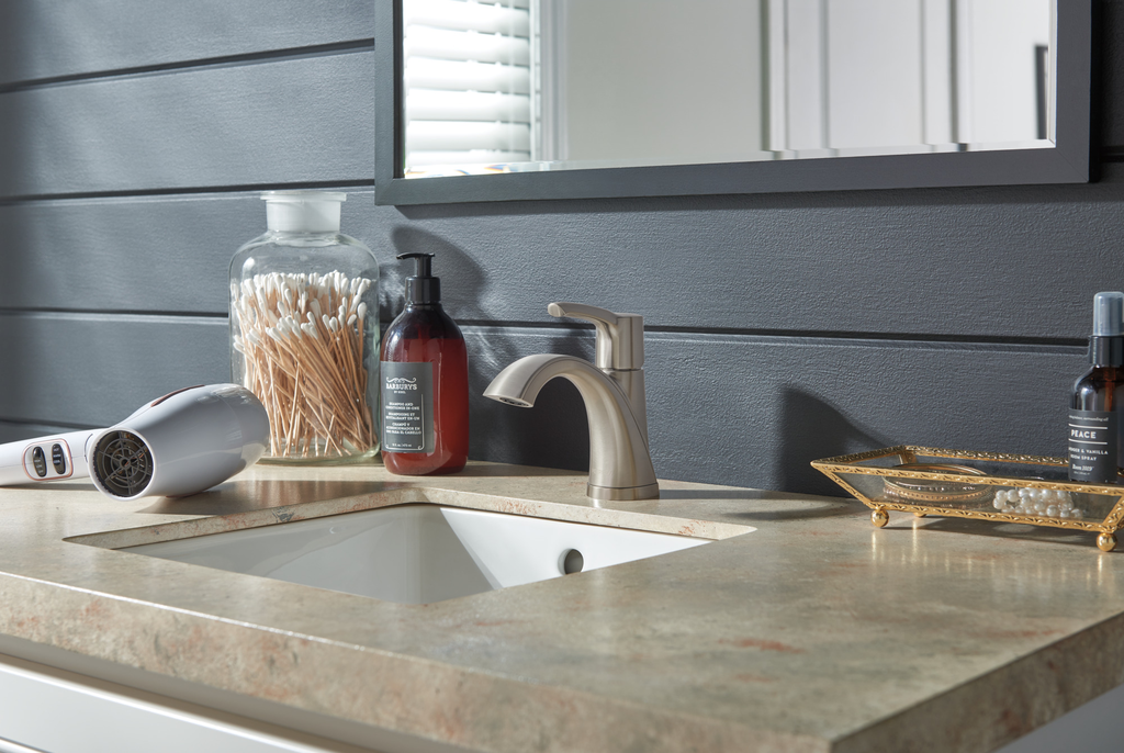 Peerless Parkwood®: Single Handle Lavatory Faucet - Single Handle Lever - Brushed Nickel