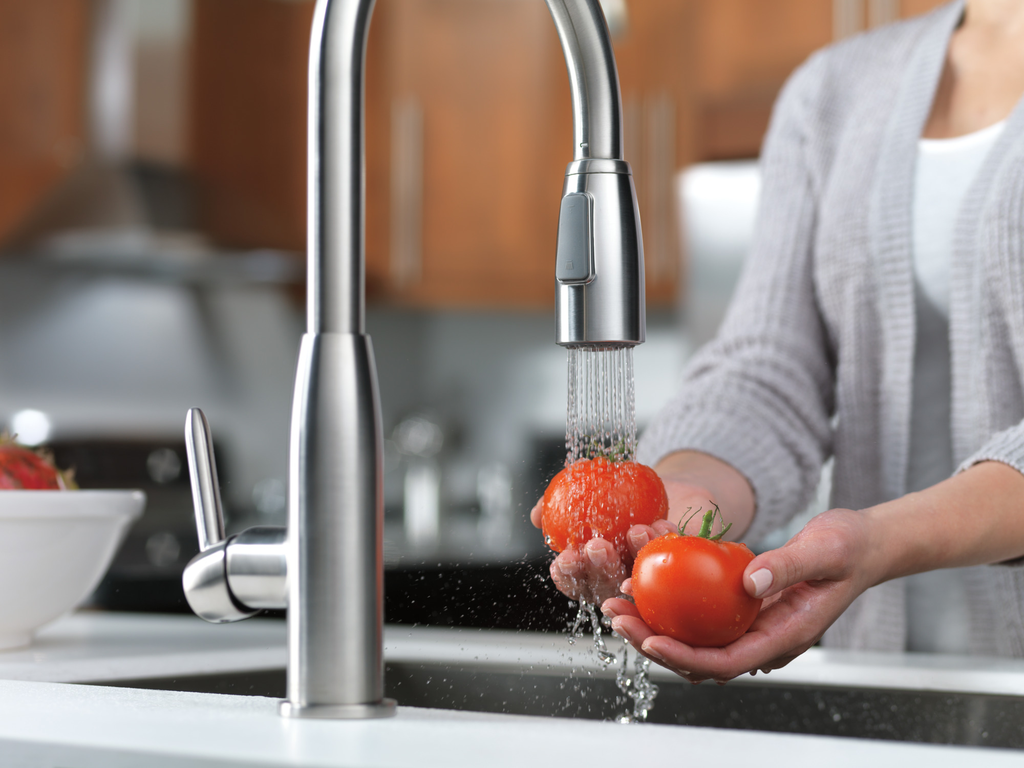 Peerless Core: Single Handle Kitchen Pull-Down - Single Handle Lever - Stainless