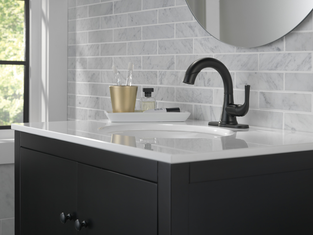 Delta Kayra®: Single Handle Pull-Down Bathroom Faucet - Single Handle Lever - Matte Black