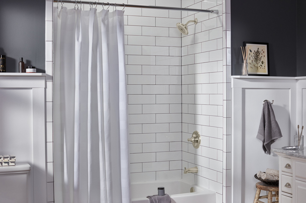 Peerless Elmhurst®: Tub Shower Trim Kit - Single Handle Lever - Brushed Nickel