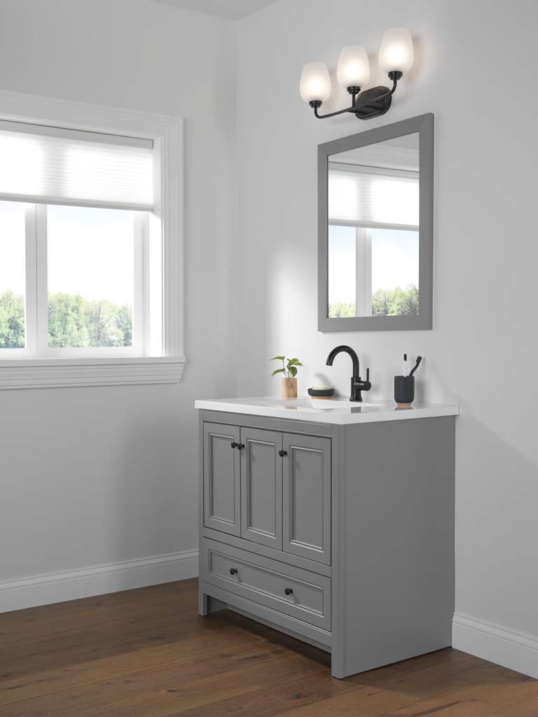 Delta Trinsic®: Single Handle Bathroom Faucet - Single Handle Lever - Matte Black