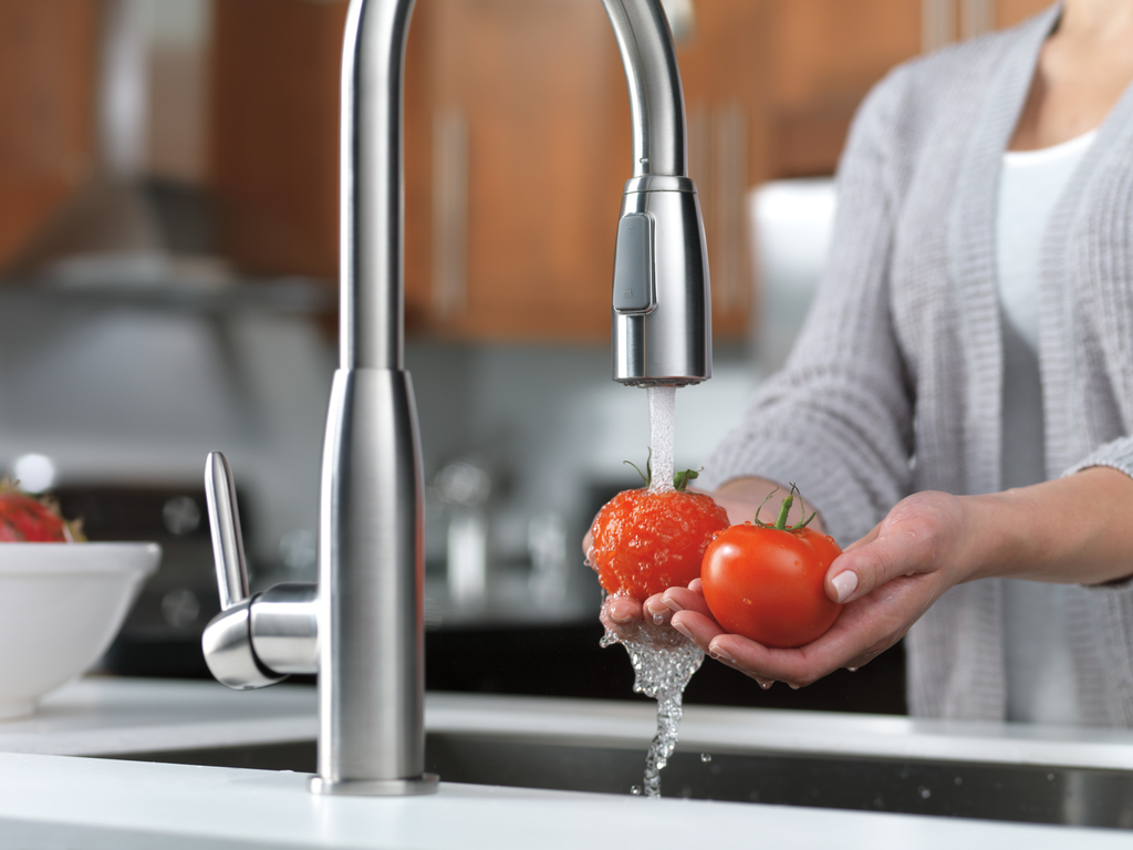 Peerless Core: Single Handle Kitchen Pull-Down - Single Handle Lever - Stainless