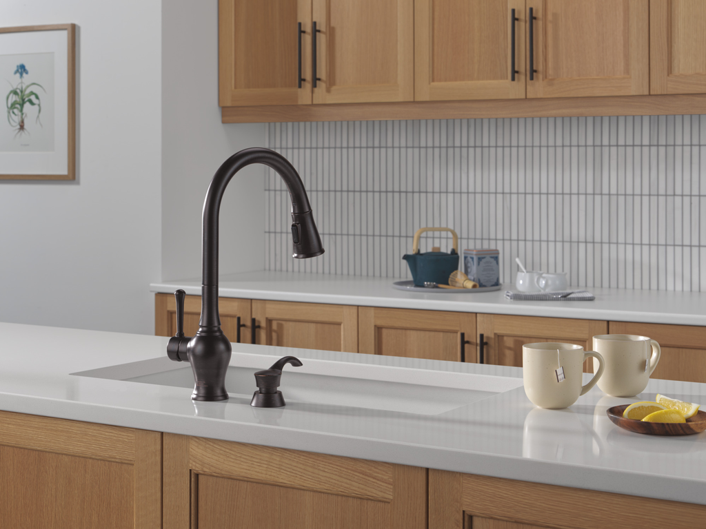 Delta Deluca™: Soap / Lotion Dispenser - Venetian Bronze