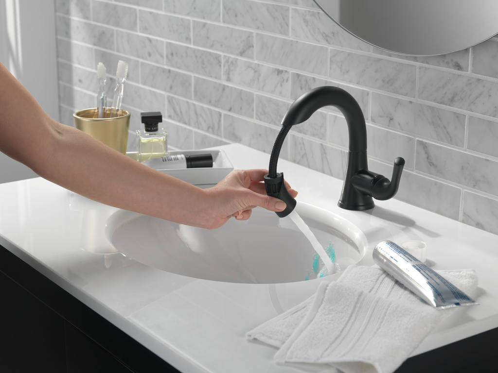 Delta Kayra®: Single Handle Pull-Down Bathroom Faucet - Single Handle Lever - Matte Black