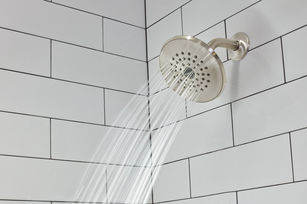 Peerless Elmhurst®: Tub Shower Trim Kit - Single Handle Lever - Brushed Nickel