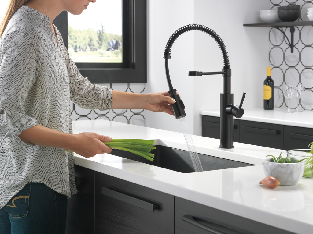 Delta Antoni®: Single-Handle Pull-Down Spring Kitchen Faucet - Single Handle Lever - Matte Black