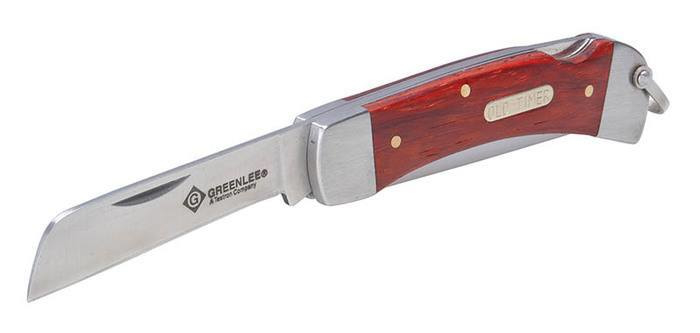 Product image for Greenlee 0652-26 2.25" 440C Stainless Steel Folding Coping Pocket Knife