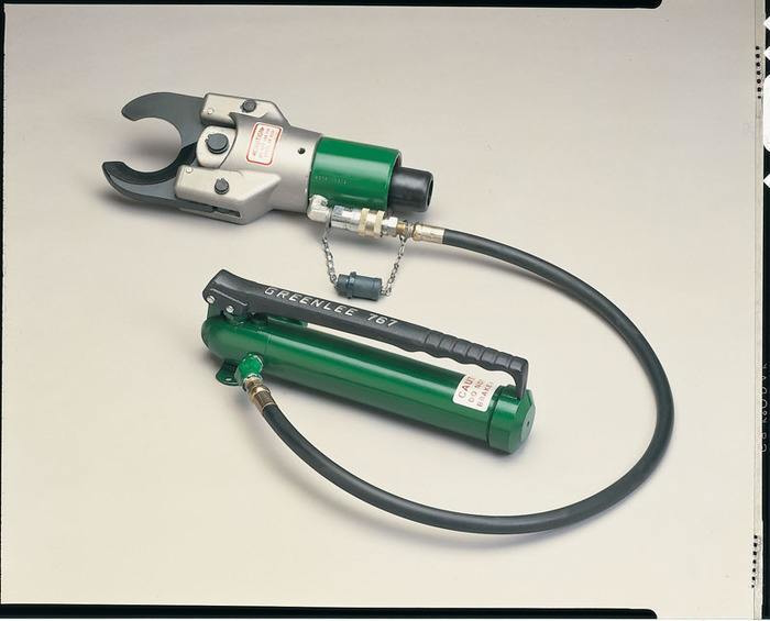 Product image for Greenlee 750H767 1000 MCM Copper Hydraulic Cable Cutter