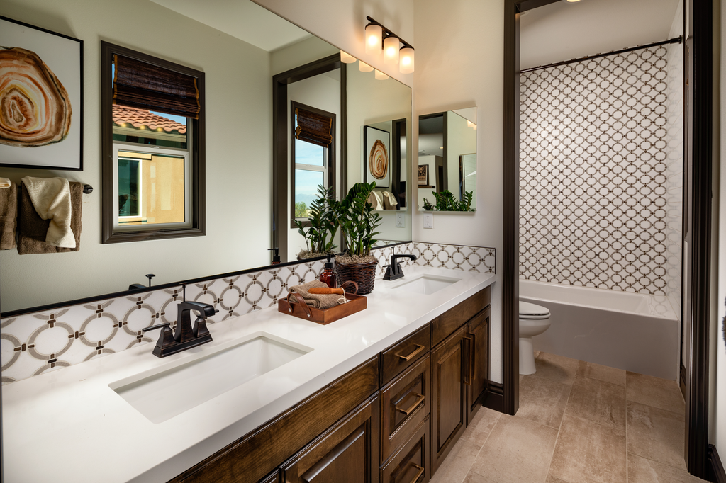 Corona 3-Light Bath Vanity, Oil Rubbed Bronze