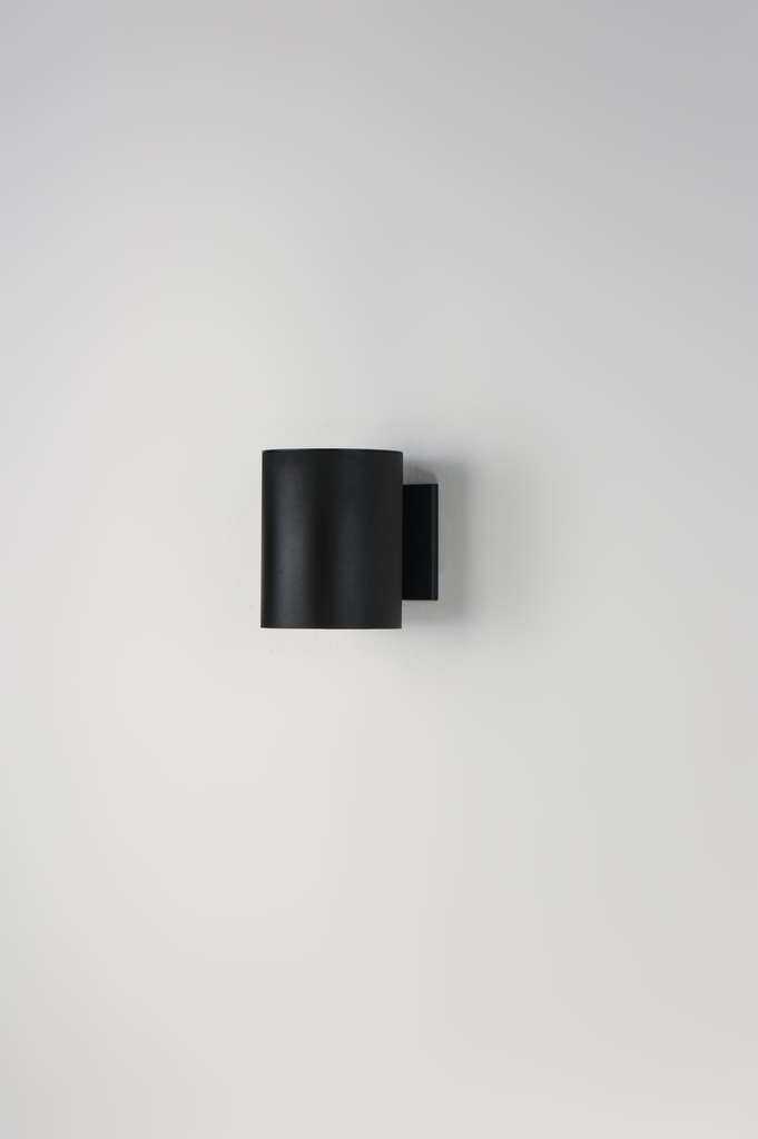 Outpost 1-Light 7.25"H Outdoor Wall Sconce, Black
