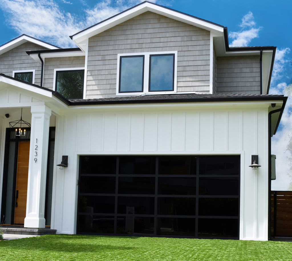 Abode 4-Light Chandelier, Textured Black / Polished Nickel